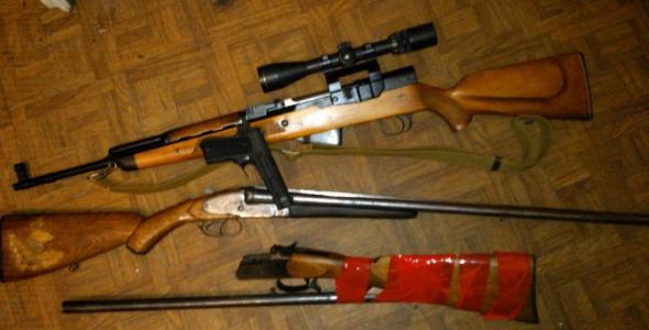 У Харкові затримали торгівця зброєю (відео)