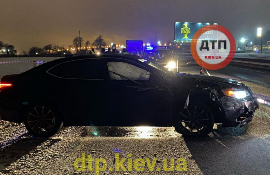У Києві вкрали авто Acura