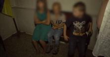 На Донеччині знайшли брудну та побиту дитину (відео)