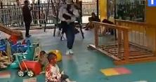 Озброєний чоловік напав на дитячий садок та поранив 16 дітей в Китаї: з'явилося відео