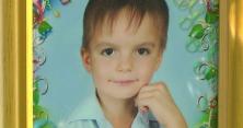 Били та сварили: на Запоріжжі 8-річний хлопчик вистрибнув з вікна (відео)