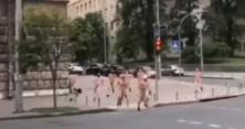 У Києві влаштували голий забіг із закликом носити маски (відео) 