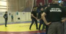 На Чемпіонаті РФ з вільної боротьби сталася масова бійка