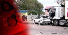 Смертельна автотроща на Рівненщині: фура протаранила автівки, які стояли на світлофорі і чекали на зелене світло (відео)