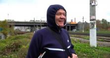 Квест на виживання: чоловік загинув під потягом у Києві (відео)