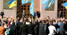 Центр "Відродження" влаштував масову молитву за Порошенка в центрі Києва (відео)