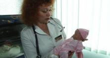 Жінка, що їхала до Москви з Чернівців, в дорозі народила двійню та покинула дітей (відео)