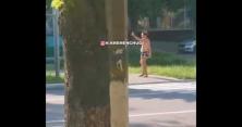 На центральному проспекті Кременчука розгулювала гола жінка (відео)
