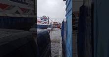 Тонуть авто: з'явилося відео наслідків потужної зливи у Харкові