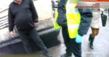 У Львові на поліцейського напала собака