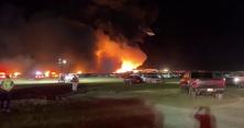 Згоріло 3500 машин: з'явилося відео масштабної пожежі в аеропорту Флориди