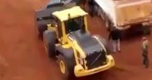 Відеоролик з розлюченим трактористом підірвав мережу (відео)