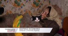 Біля Києва рідні покинули стареньку замерзати у хаті без води та тепла (відео)