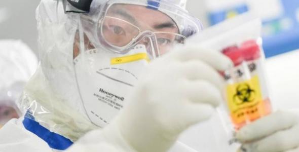 "Біологічний Чорнобиль": вчені з Китаю втекли на Захід і розповіли правду про коронавірус