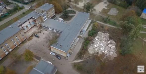 Обвал школи у Василькові: чому замість тріщини у стіні ремонтували спортзал (відео)