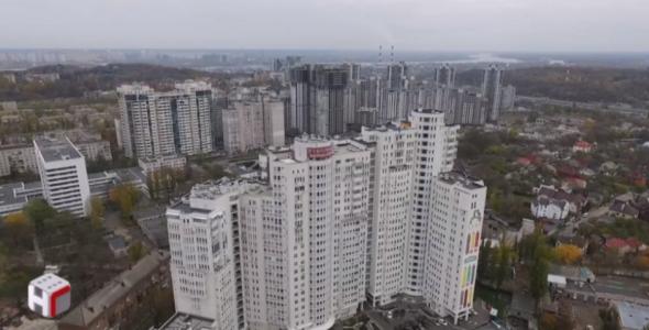 Від суду з любов’ю: працівники Вищого госпсуду отримали 17 державних квартир у центрі Києва (відео)
