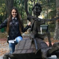 У Києві шукають 13-річну дівчину