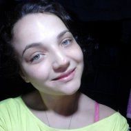 В Одесі зникла дівчина. Родичі благають про допомогу