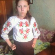 У Вінниці пропала 11-річна школярка: поліція просить про допомогу, фото